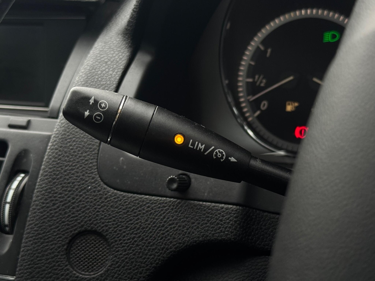 Used Mercedes-Benz C Class 2009 for sale - 77331169: Photo 39