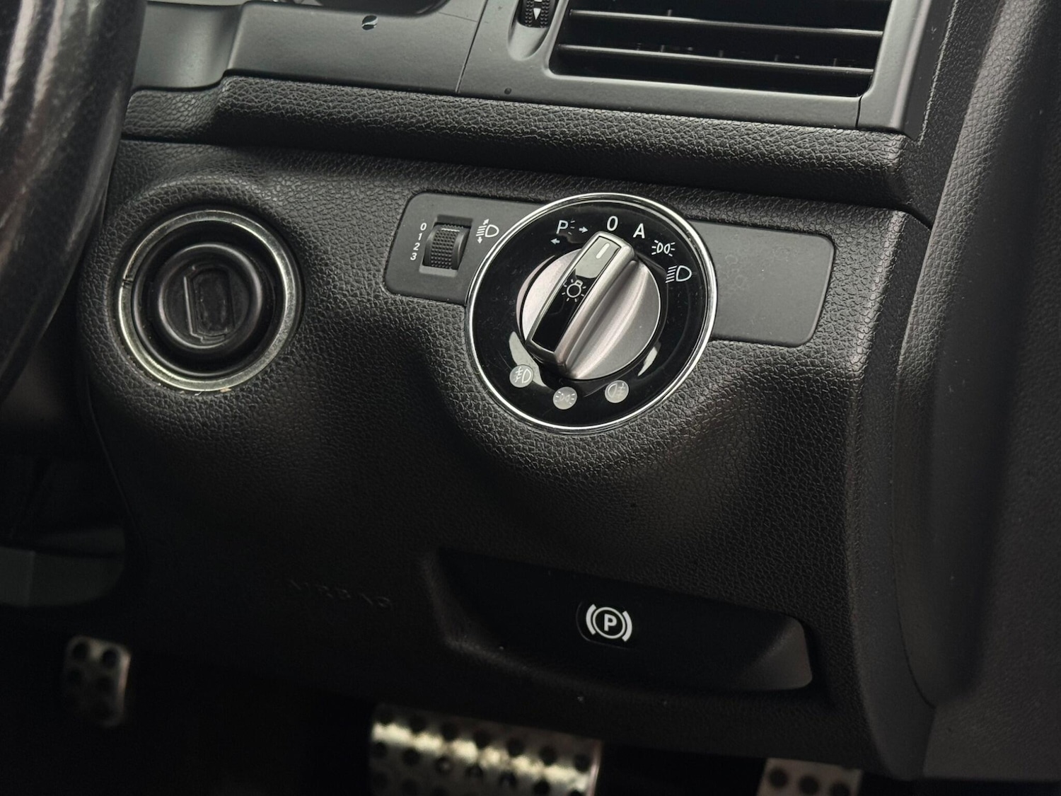 Used Mercedes-Benz C Class 2009 for sale - 77331169: Photo 62