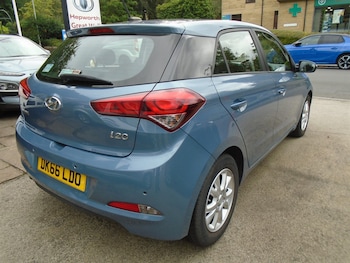Used Hyundai i20 2016 for sale - 75665168: Photo