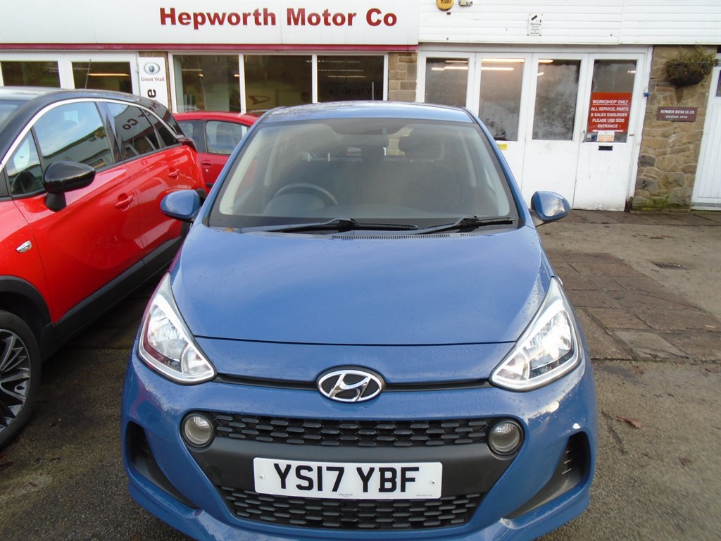 Used Hyundai i10 2017 for sale - 76966989: Photo 4