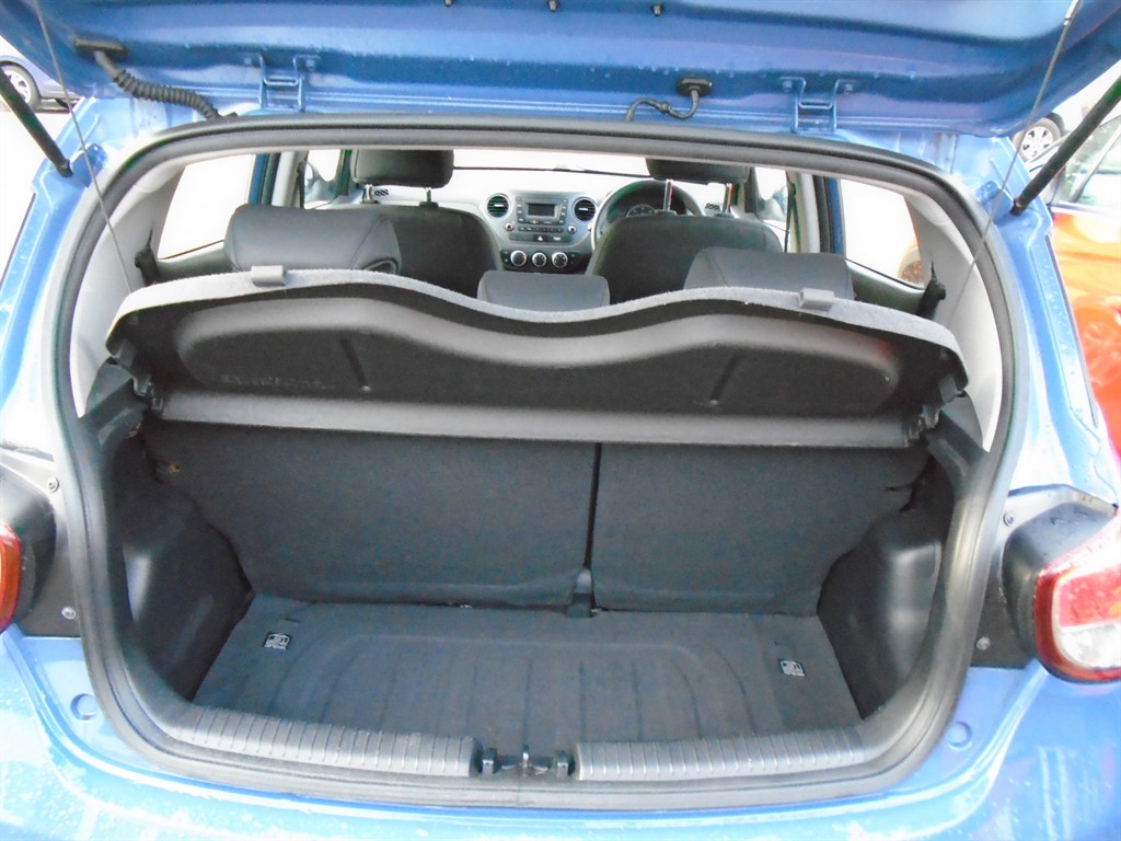 Used Hyundai i10 2017 for sale - 76966989: Photo 6