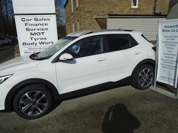 Used Kia Stonic 2018 for sale - 75571345: Photo
