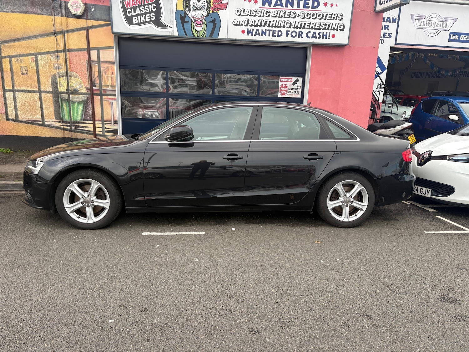 Used Audi A4 2014 for sale - 76480785: Photo 4