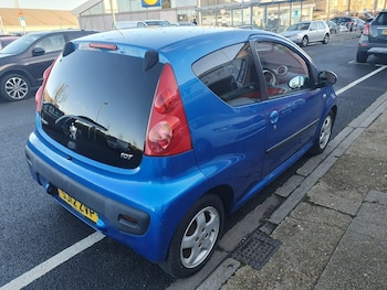 Used Peugeot 107 2012 for sale - 76334650: Photo