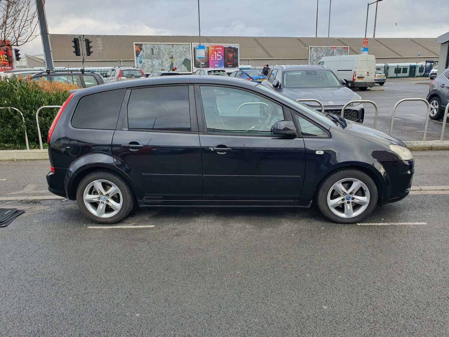 Used Ford C-Max 2010 for sale - 76919113: Photo 5