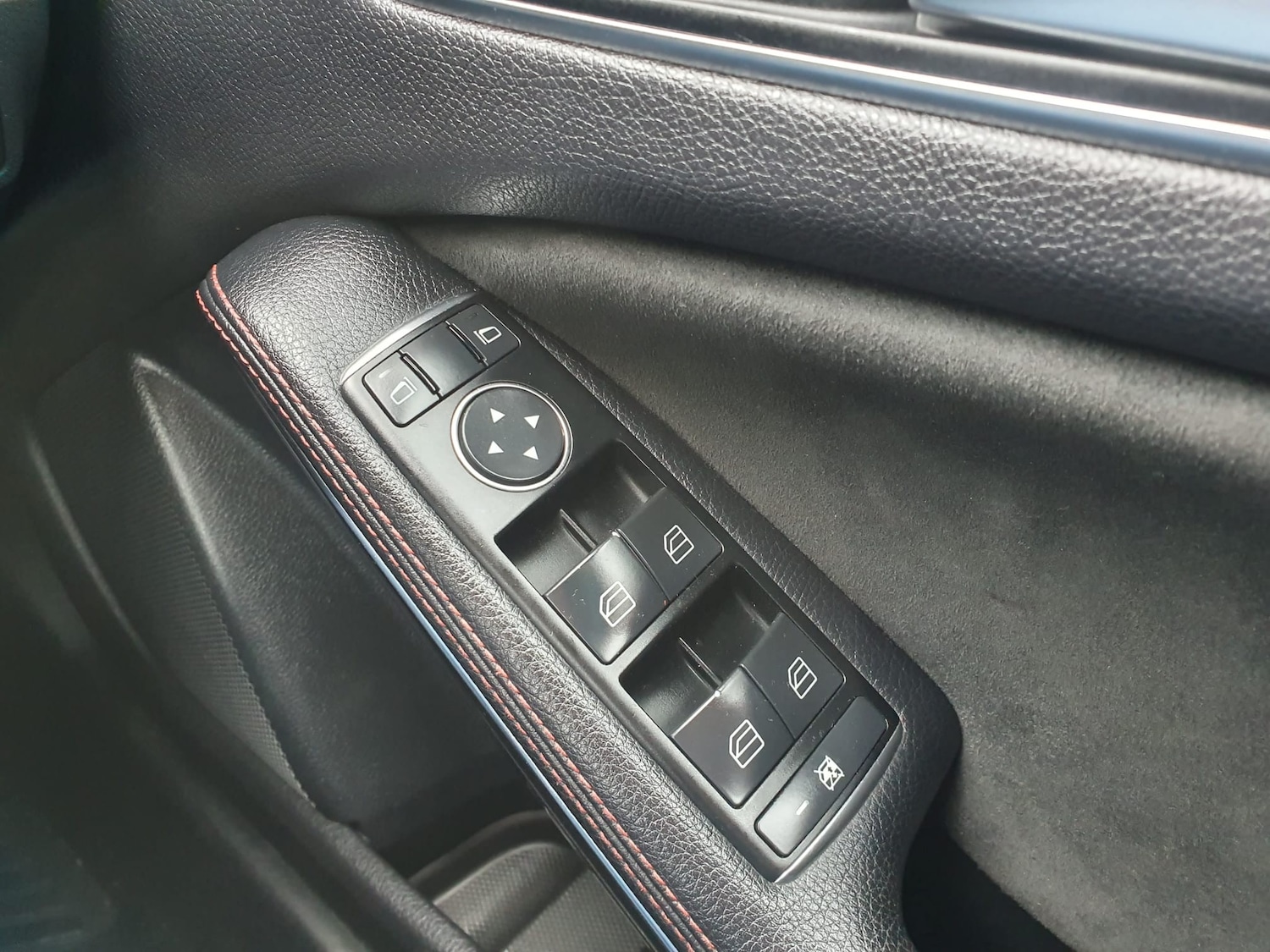 Used Mercedes-Benz A-Class 2013 for sale - 76878051: Photo 14