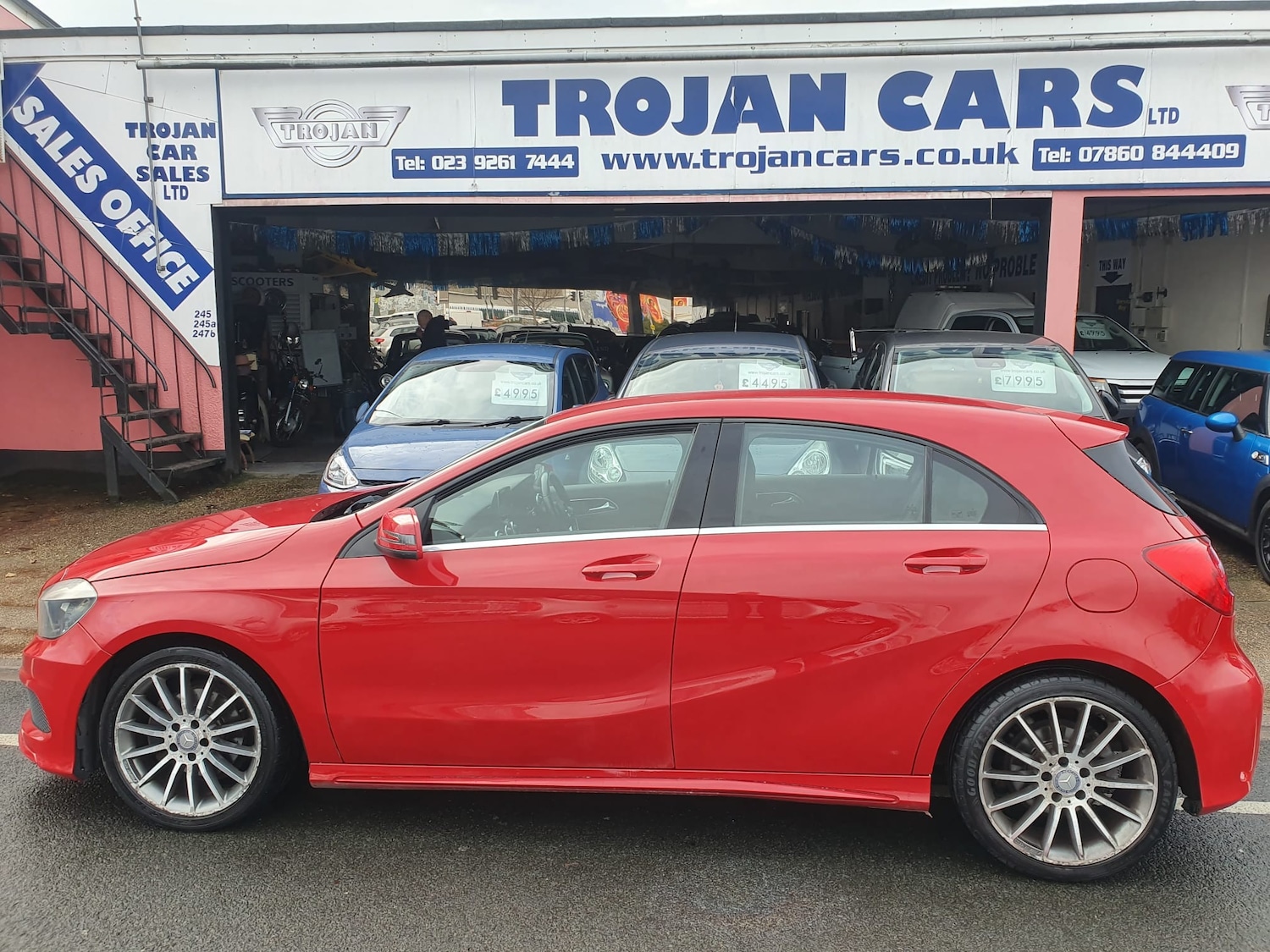 Used Mercedes-Benz A-Class 2013 for sale - 76878051: Photo 2