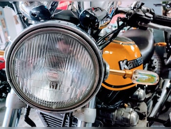 Used Kawasaki ZR 1991 for sale - bike-76334668: Photo