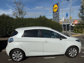 Used Renault Zoe 2014 for sale - 76480766: Photo