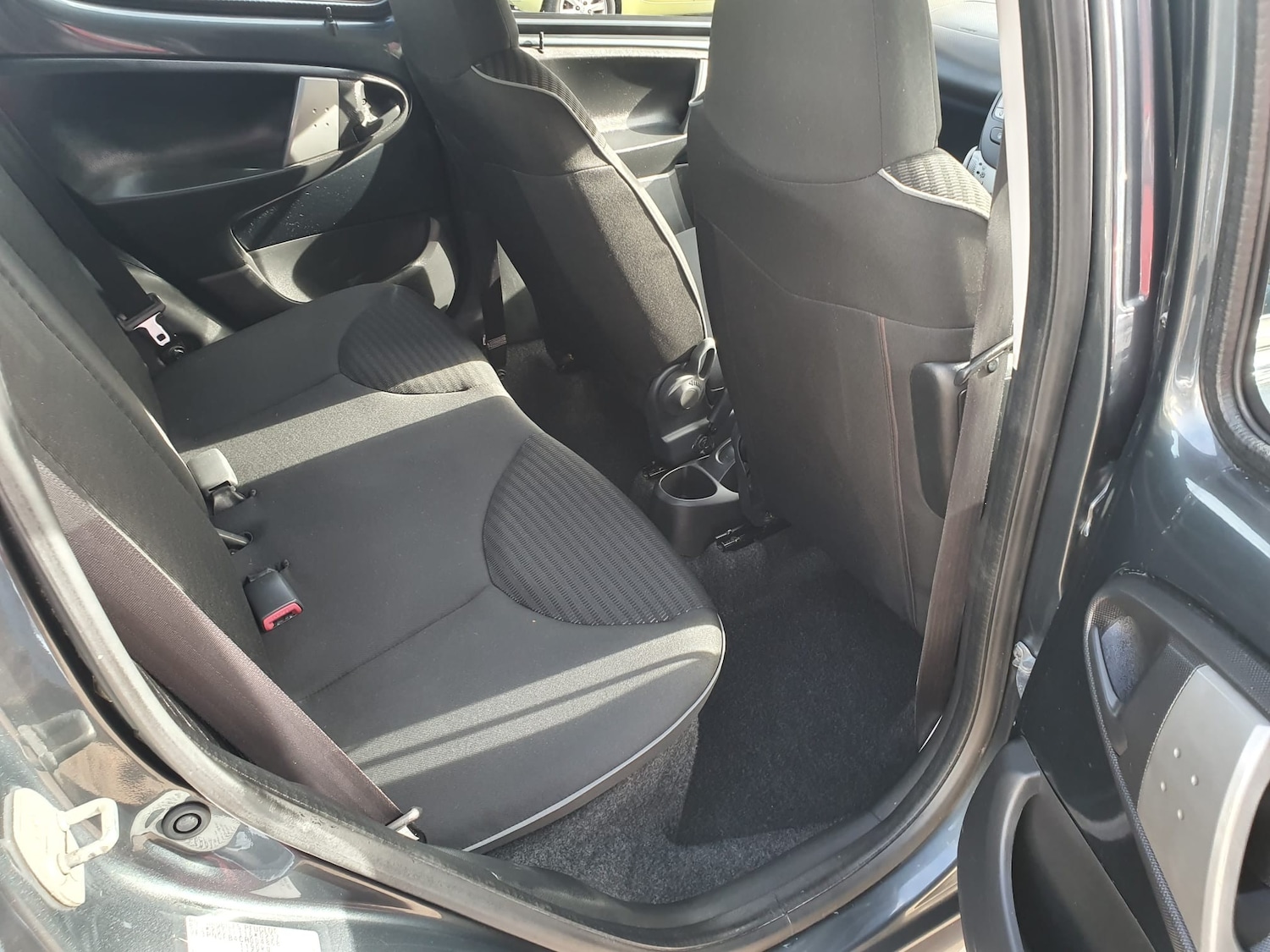 Used Peugeot 107 2012 for sale - 76334644: Photo 12