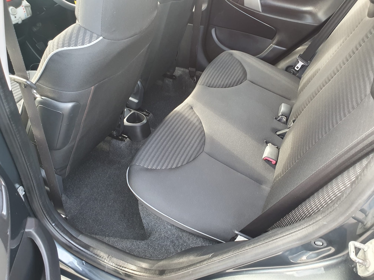 Used Peugeot 107 2012 for sale - 76334644: Photo 13