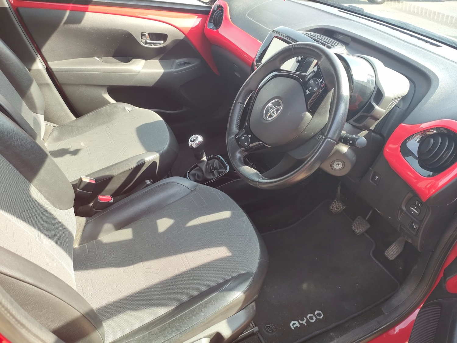 Used Toyota AYGO 2016 for sale - 77966576: Photo 11