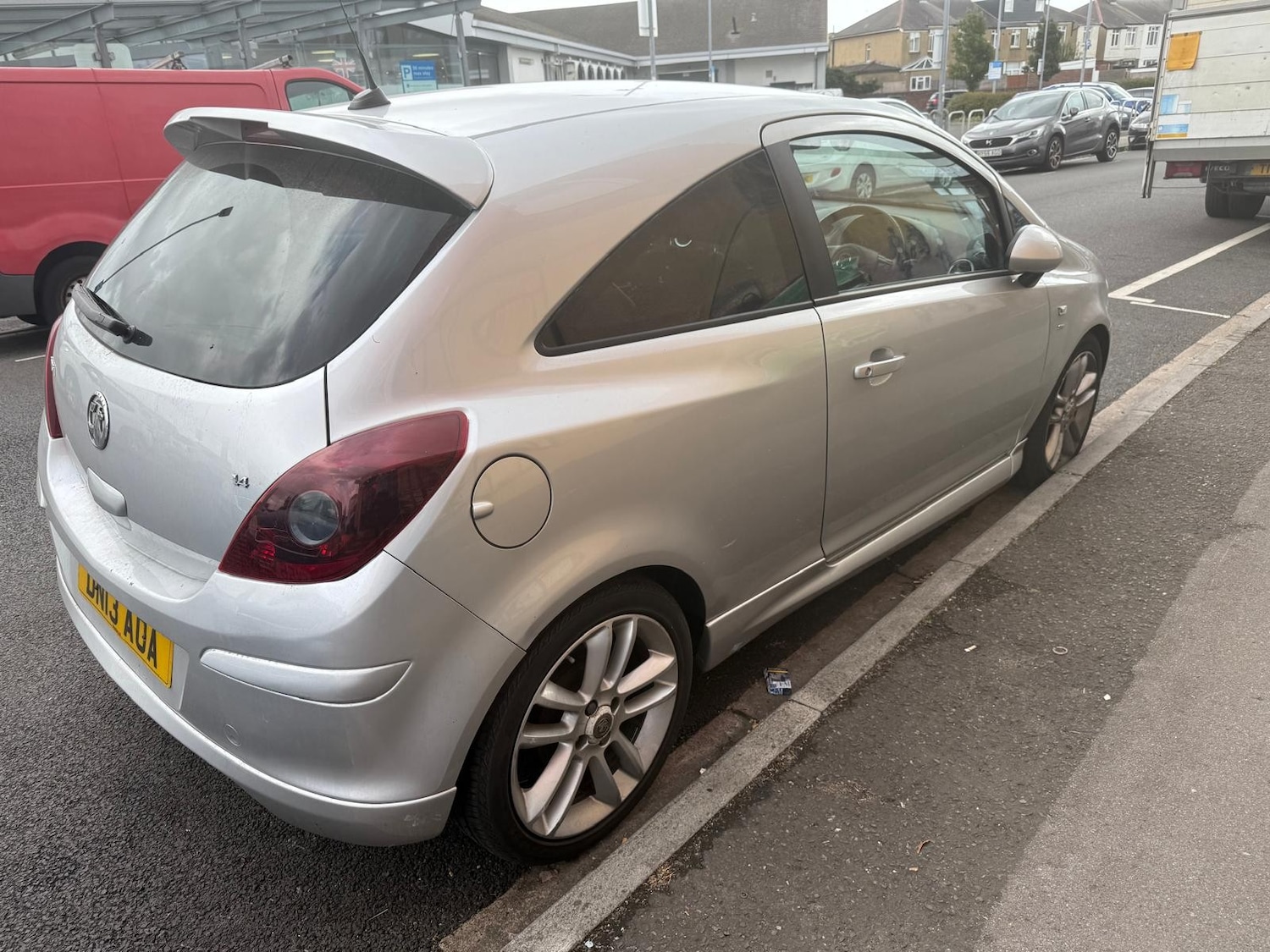 Used Vauxhall Corsa 2013 for sale - 76334687: Photo 5