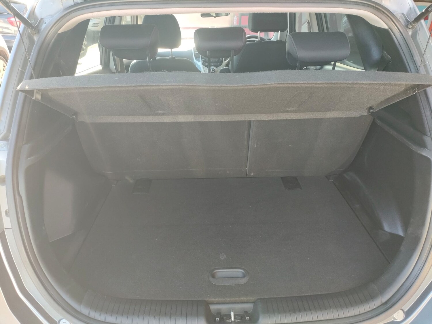 Used Hyundai Ix20 2012 for sale - 78173065: Photo 11