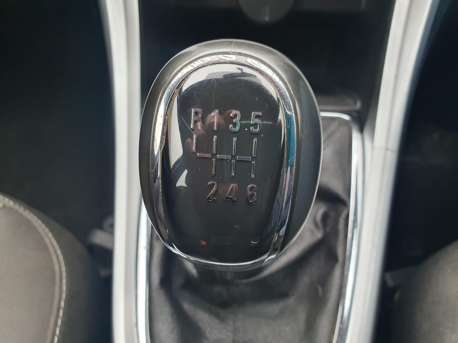 Used Vauxhall Astra 2013 for sale - 77211733: Photo 10