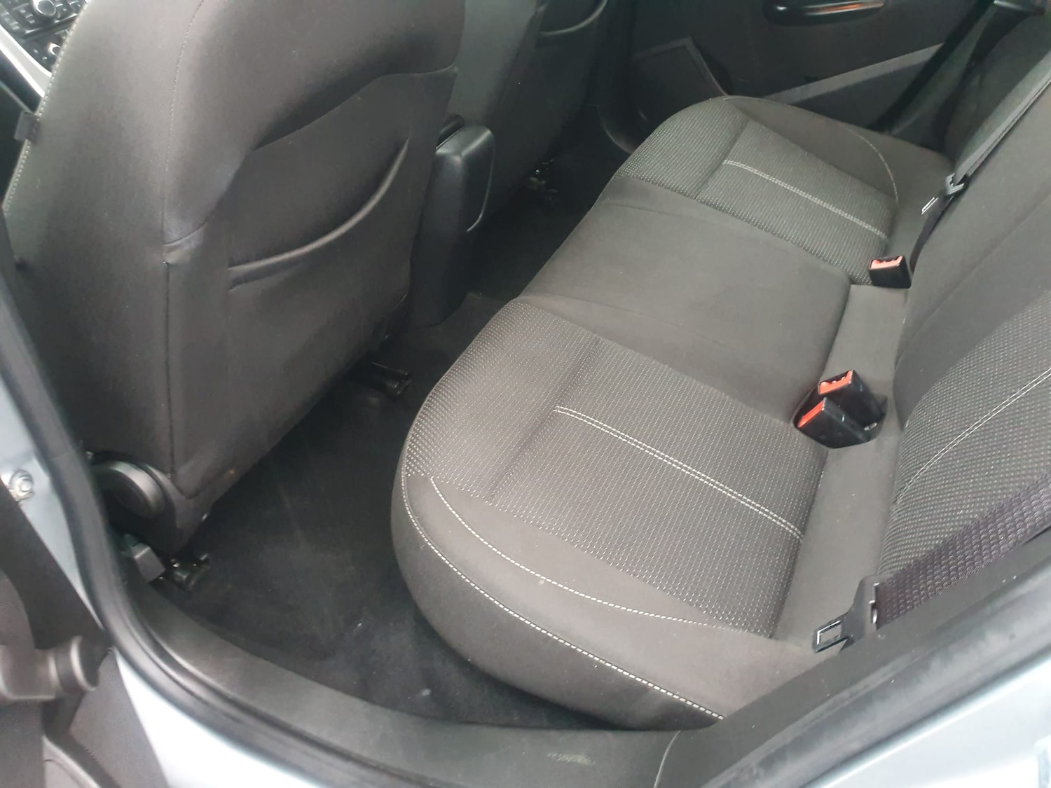 Used Vauxhall Astra 2013 for sale - 77211733: Photo 12