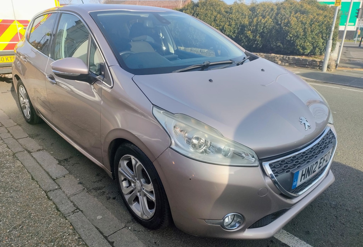 Used Peugeot 208 2012 for sale - 77582533: Photo 7