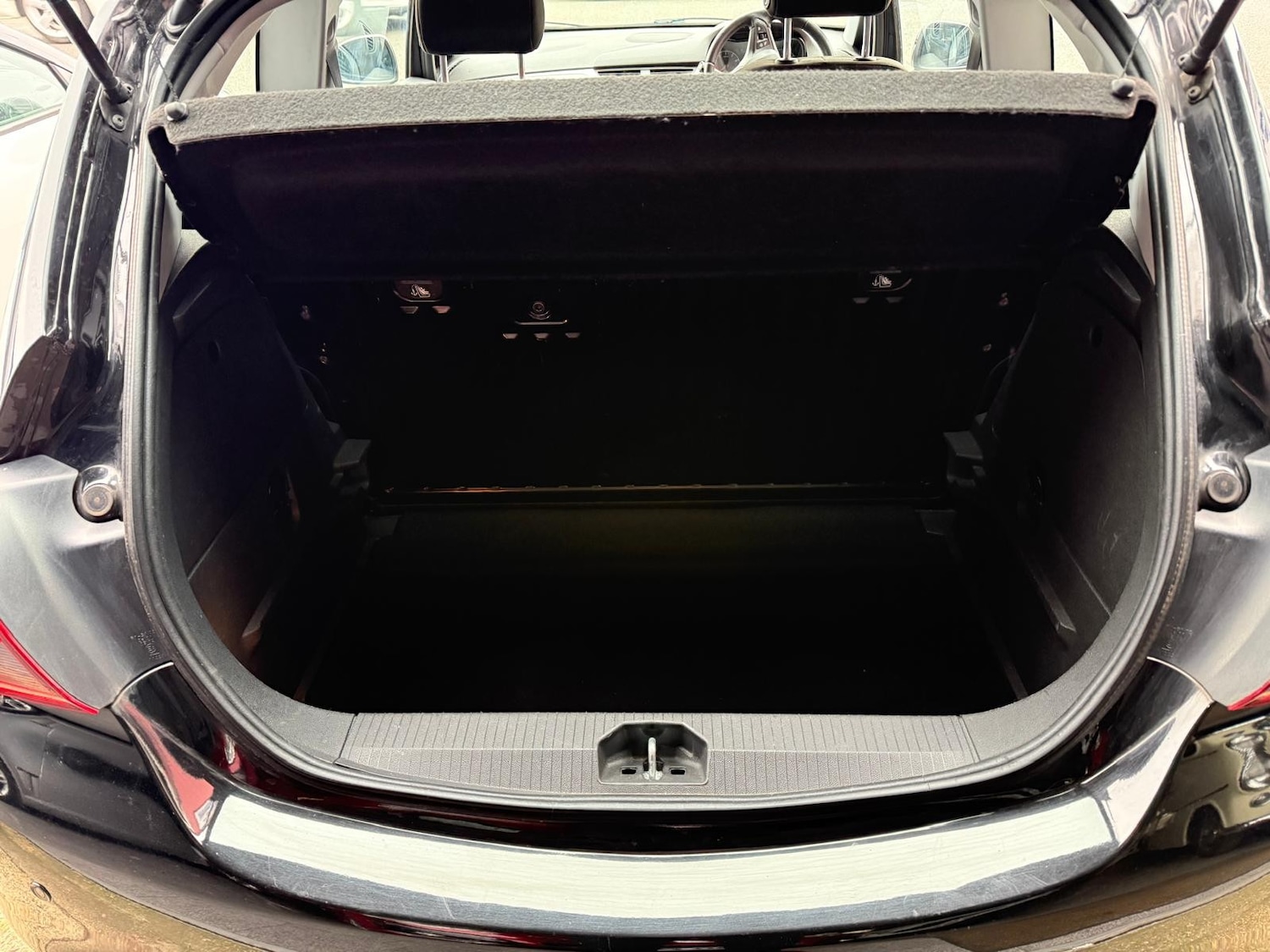 Used Vauxhall Corsa 2018 for sale - 78003532: Photo 10