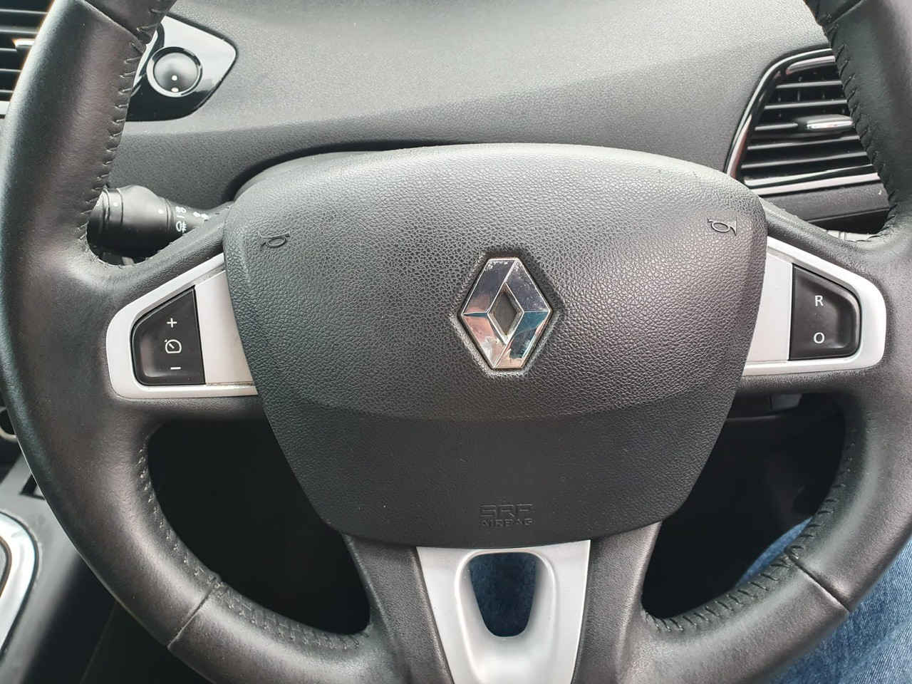 Used Renault Scenic 2012 for sale - 76569288: Photo 13