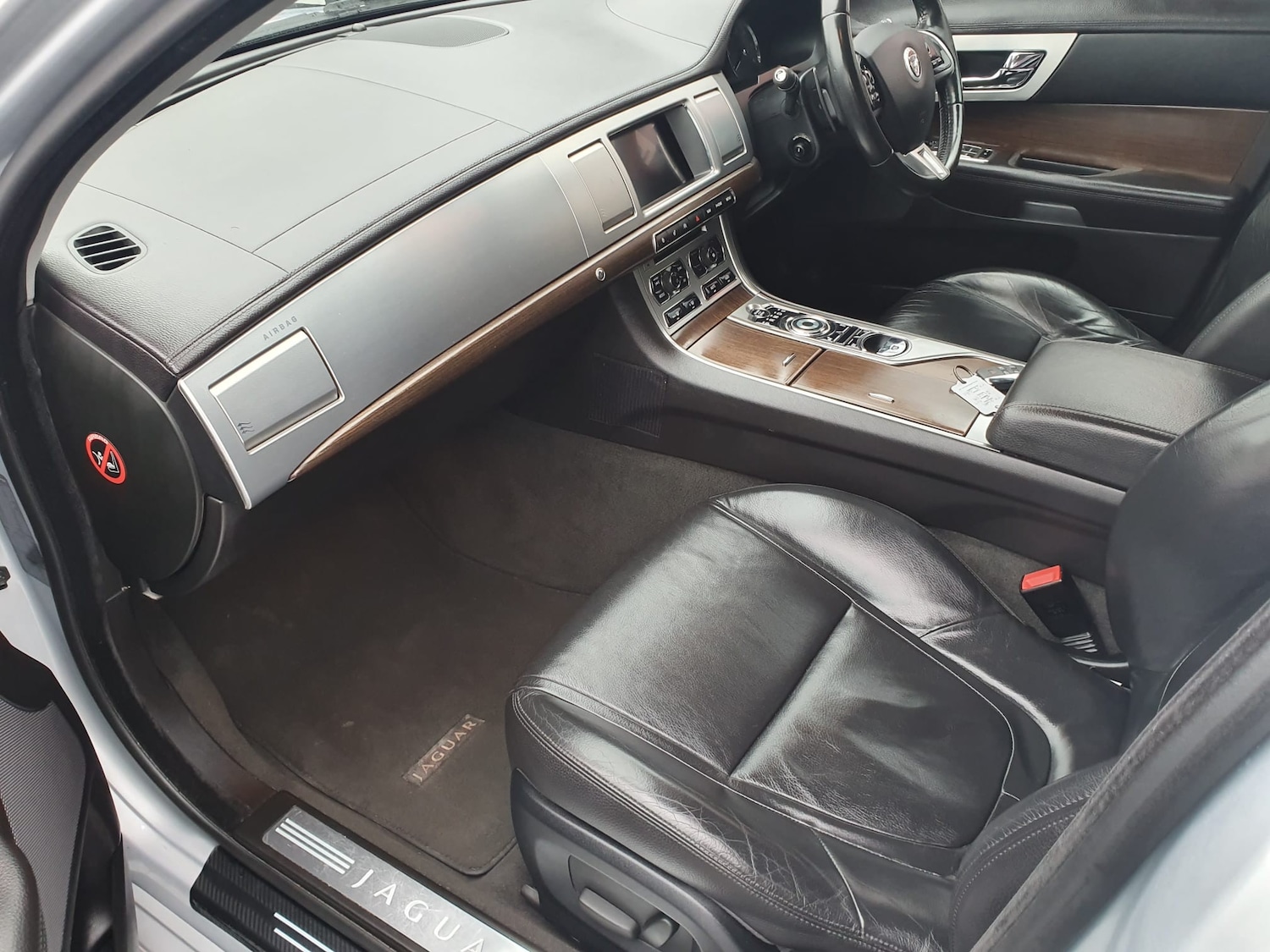 Used Jaguar XF 2013 for sale - 77593256: Photo 19