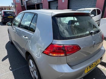 Used Volkswagen Golf 2015 for sale - 78509431: Photo