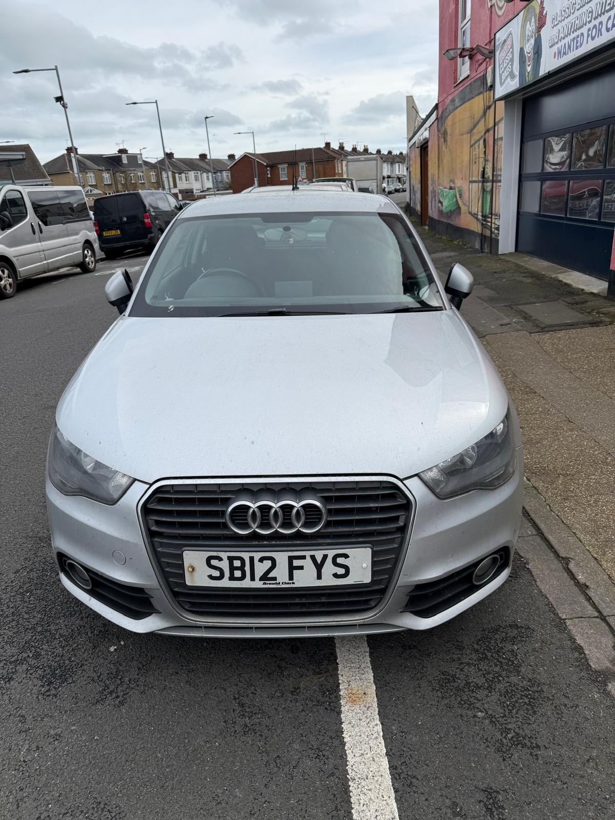 Used Audi A1 2012 for sale - 77885529: Photo 2