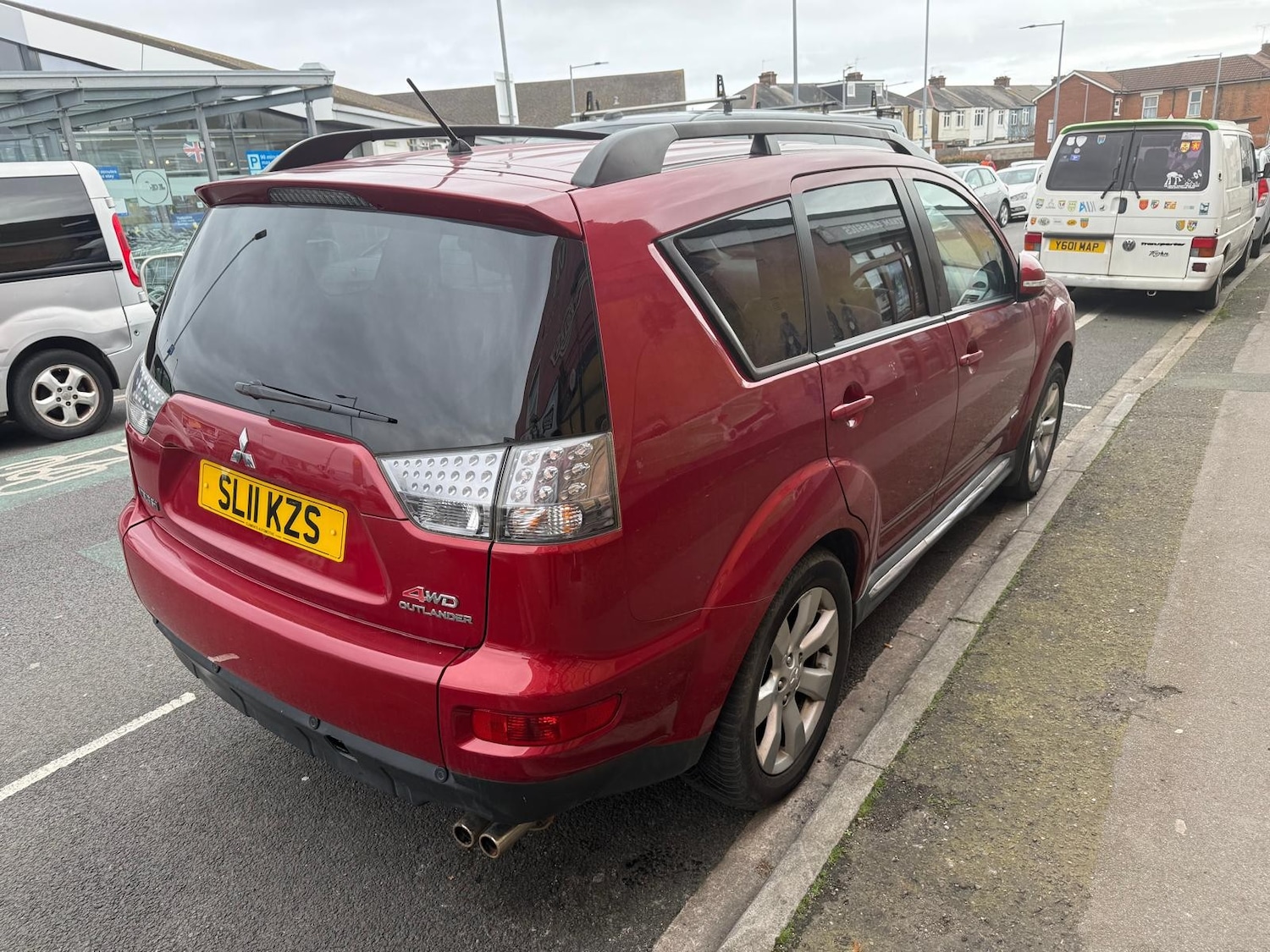 Used Mitsubishi Outlander 2011 for sale - 77849157: Photo 4