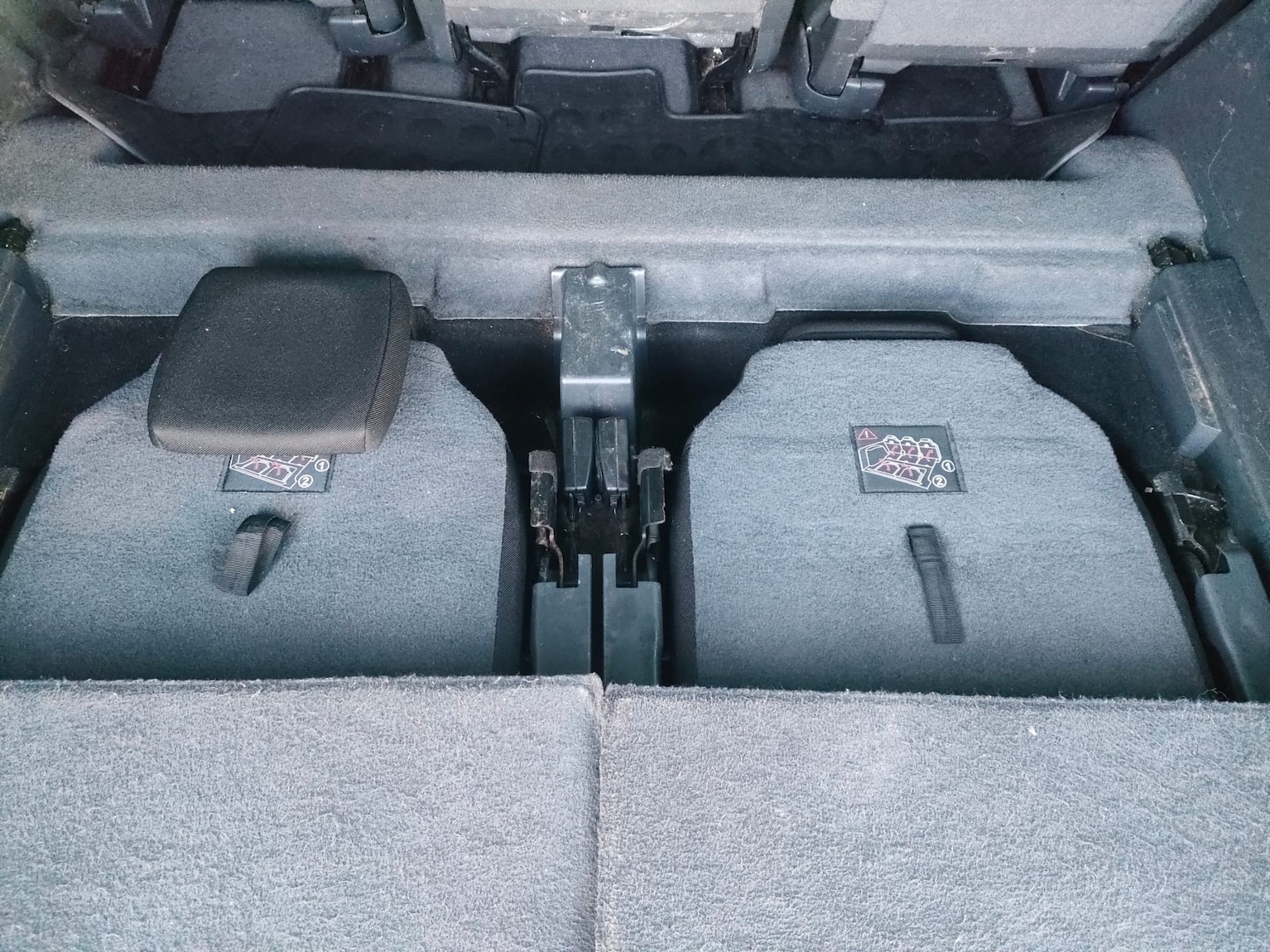 Used Peugeot 5008 2010 for sale - 76943012: Photo 11