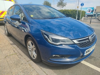 Used Vauxhall Astra 2018 for sale - 79023754: Photo
