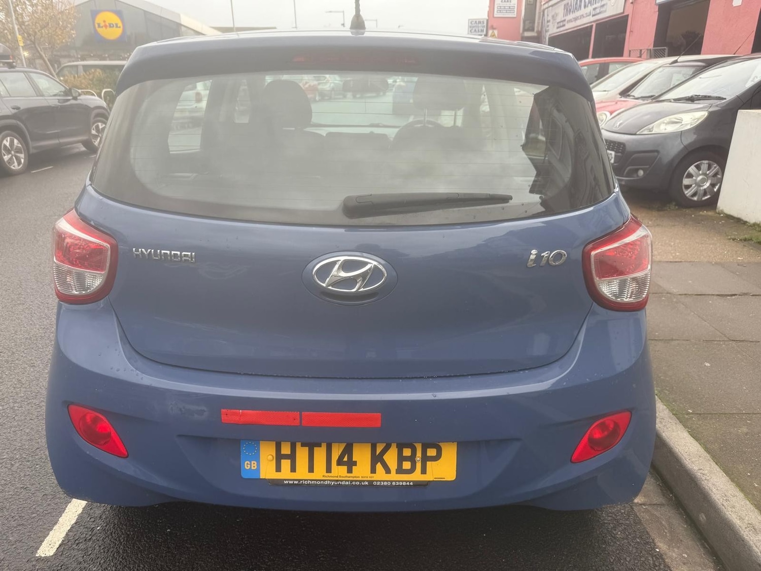 Used Hyundai i10 2014 for sale - 76625736: Photo 2