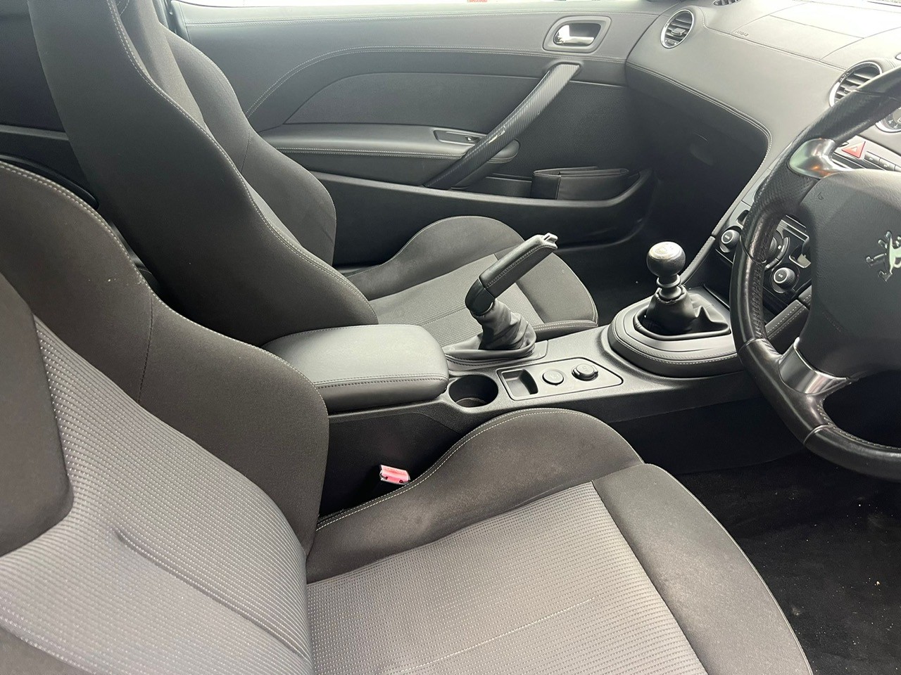 Used Peugeot RCZ 2011 for sale - 76334673: Photo 7