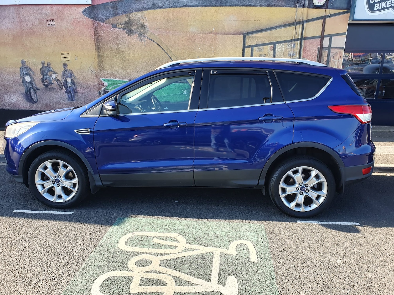Used Ford Kuga 2014 for sale - 76334608: Photo 2