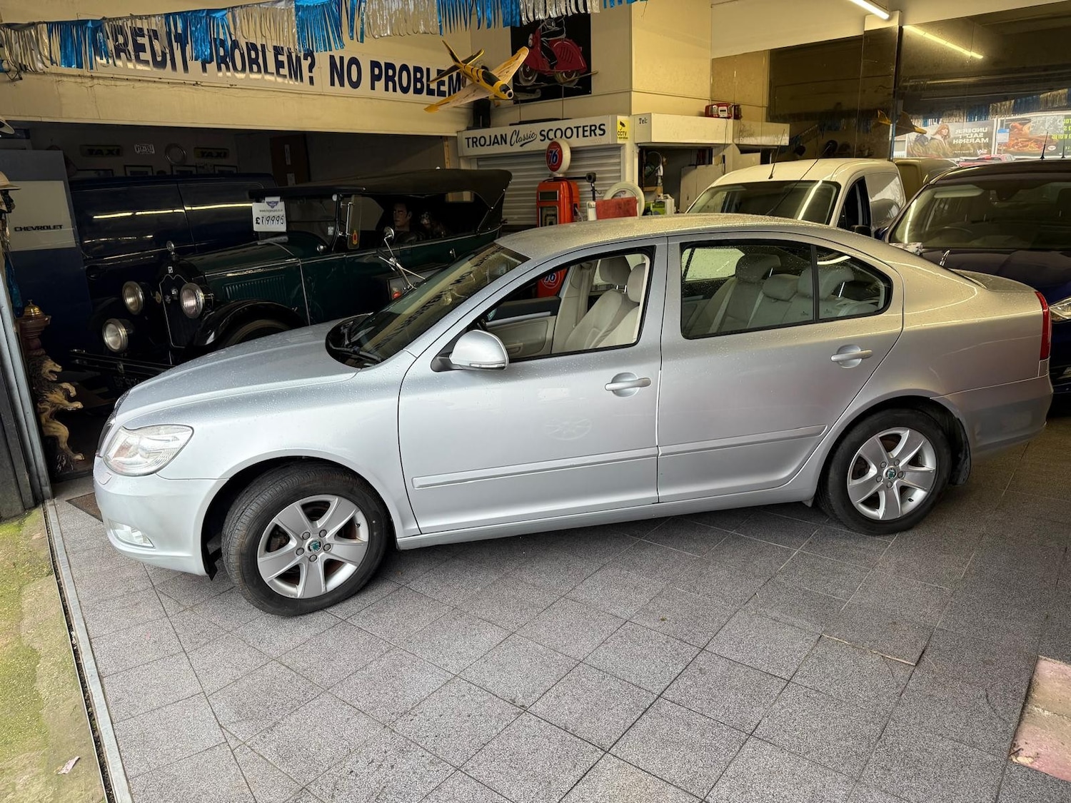 Used Skoda Octavia 2011 for sale - 77249378: Photo 2