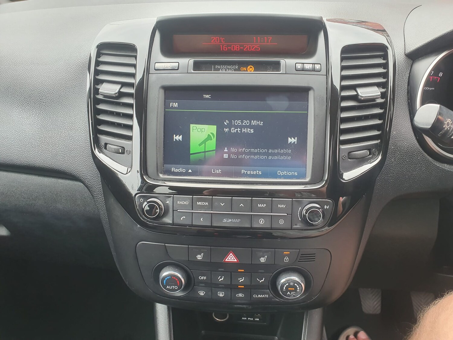 Used Kia Venga 2015 for sale - 76334658: Photo 15