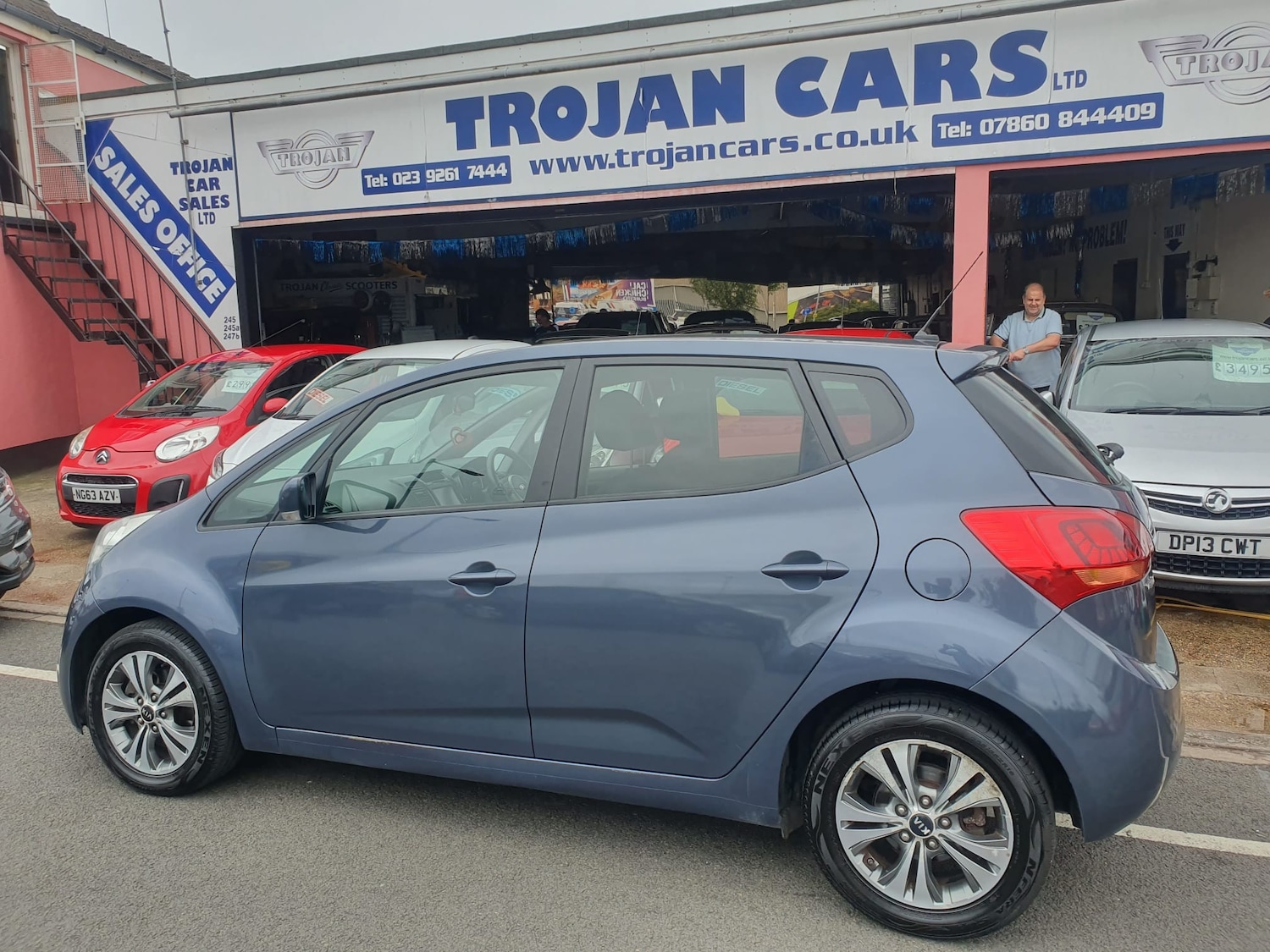 Used Kia Venga 2015 for sale - 76334658: Photo 3