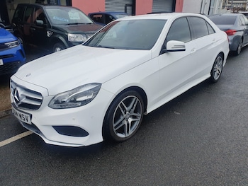 Used Mercedes-Benz E Class 2014 for sale - 77462941: Photo