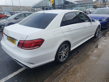 Used Mercedes-Benz E Class 2014 for sale - 77462941: Photo