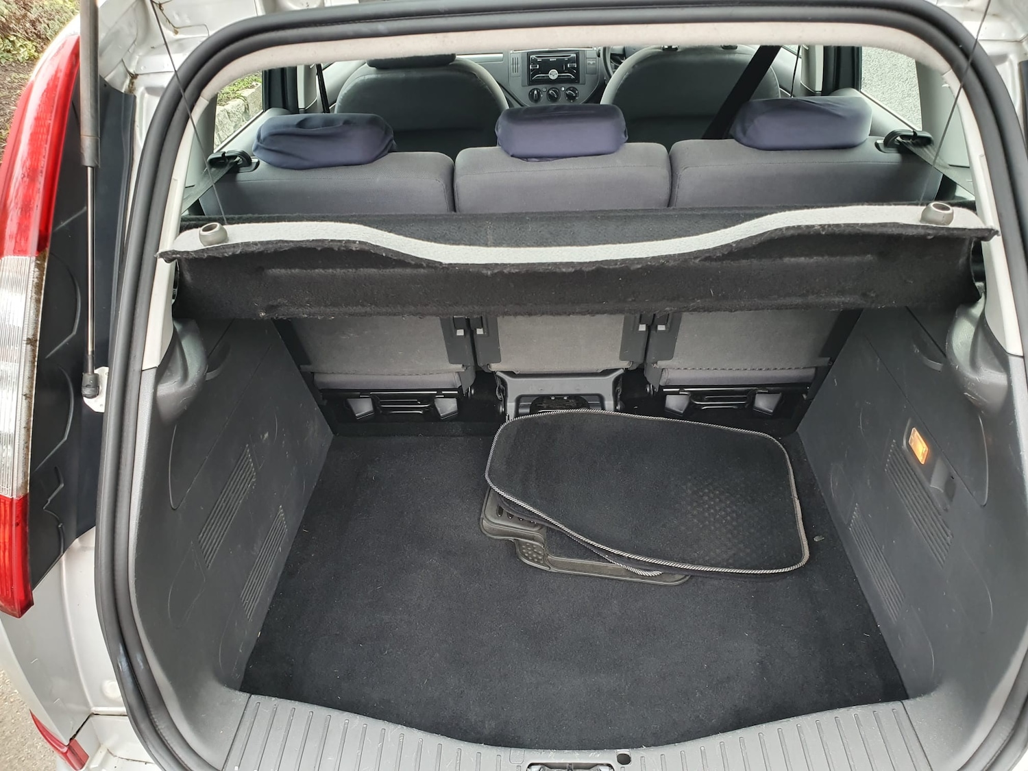 Used Ford Focus C-Max 2006 for sale - 76416480: Photo 11