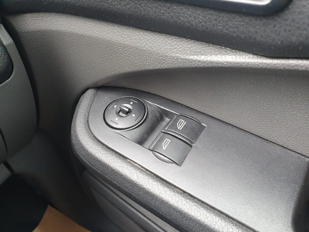 Used Ford Focus C-Max 2006 for sale - 76416480: Photo 15