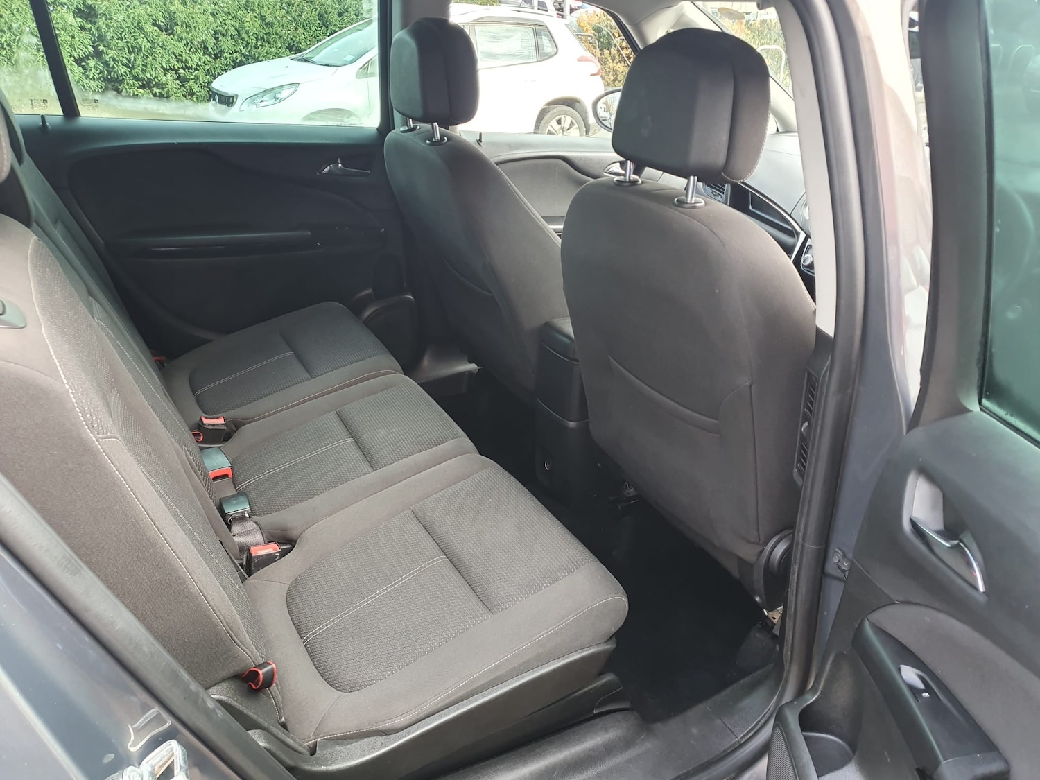 Used Vauxhall Zafira 2016 for sale - 76635926: Photo 14