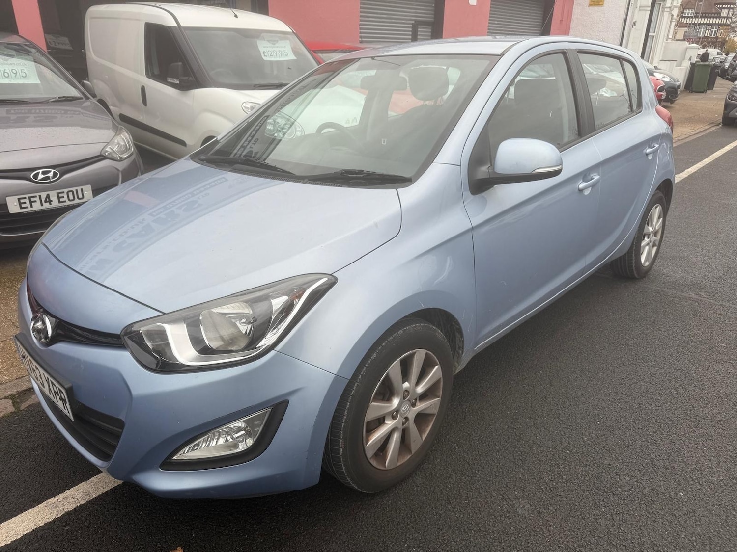 Used Hyundai i20 2013 for sale - 76480758: Photo 1