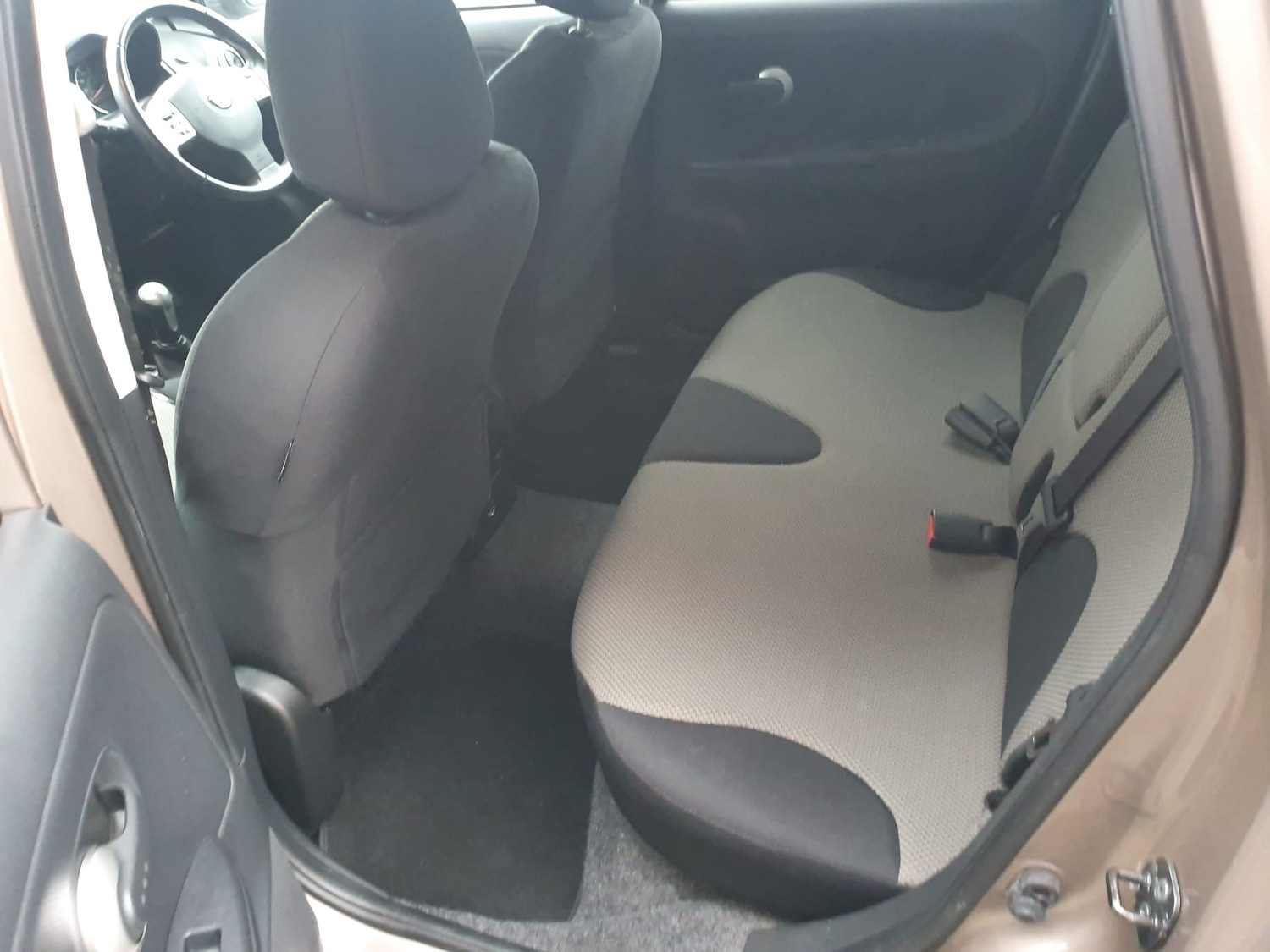 Used Nissan Note 2010 for sale - 77037509: Photo 11
