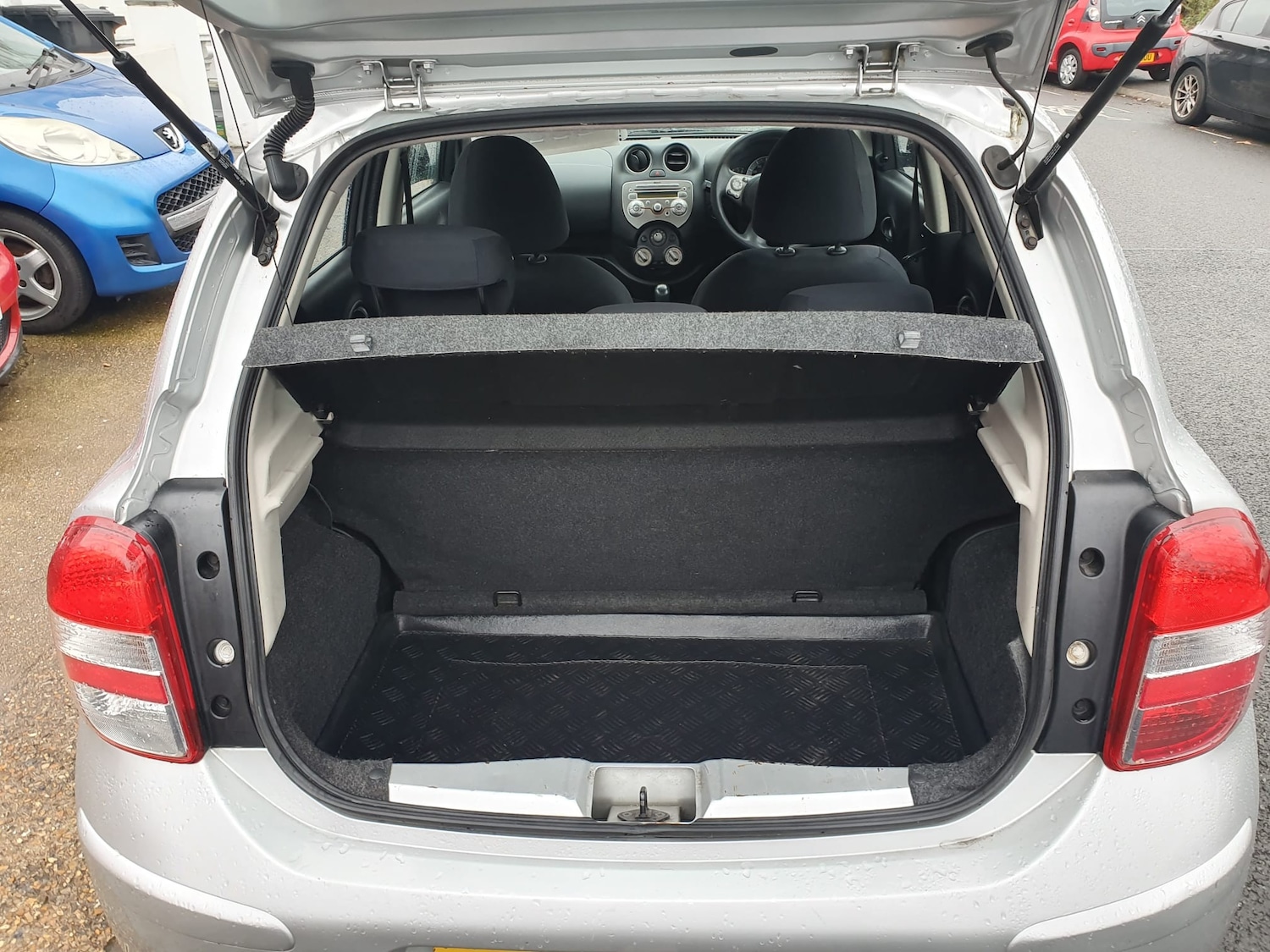 Used Nissan Micra 2011 for sale - 76731754: Photo 6