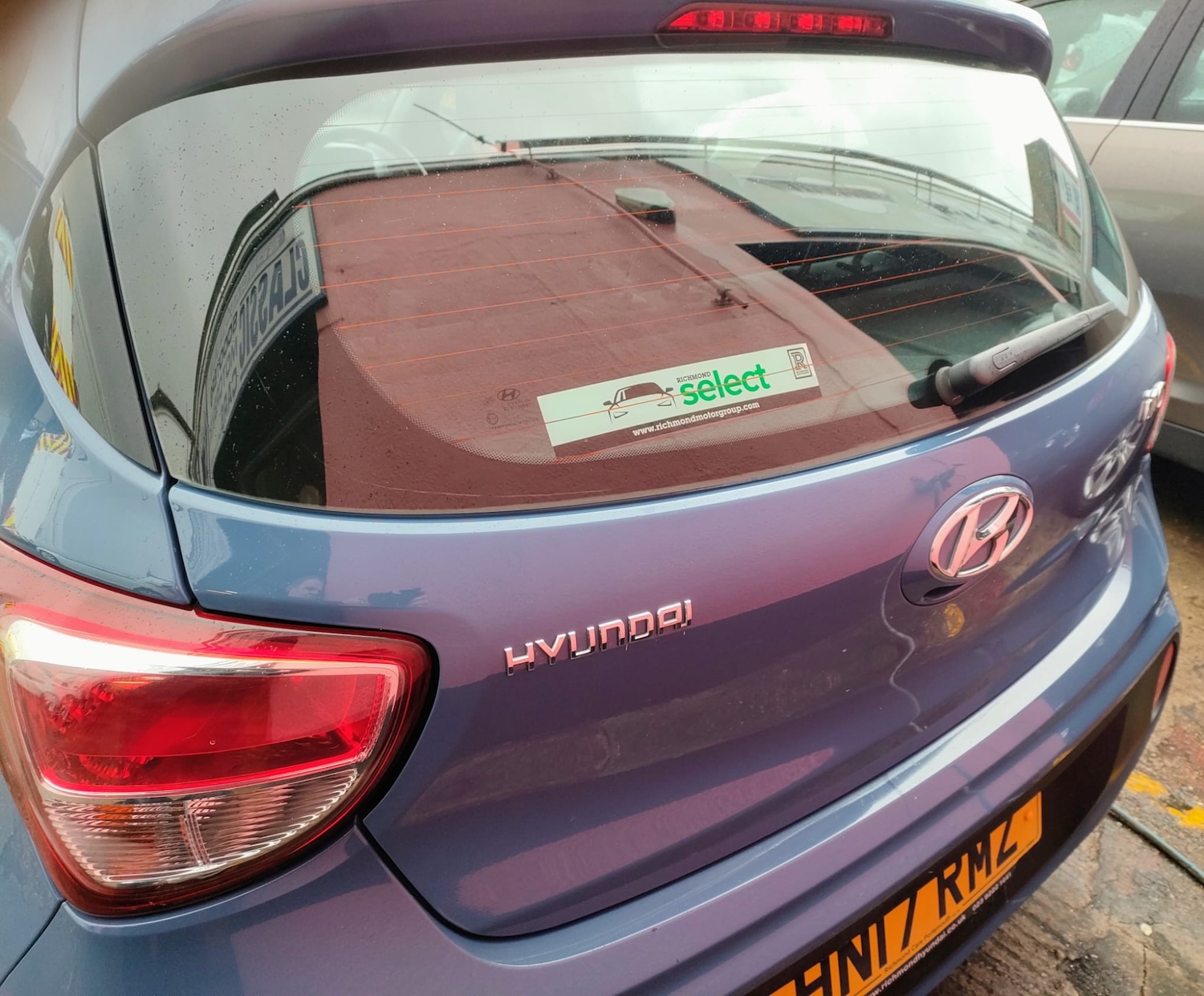 Used Hyundai i10 2017 for sale - 77341065: Photo 2