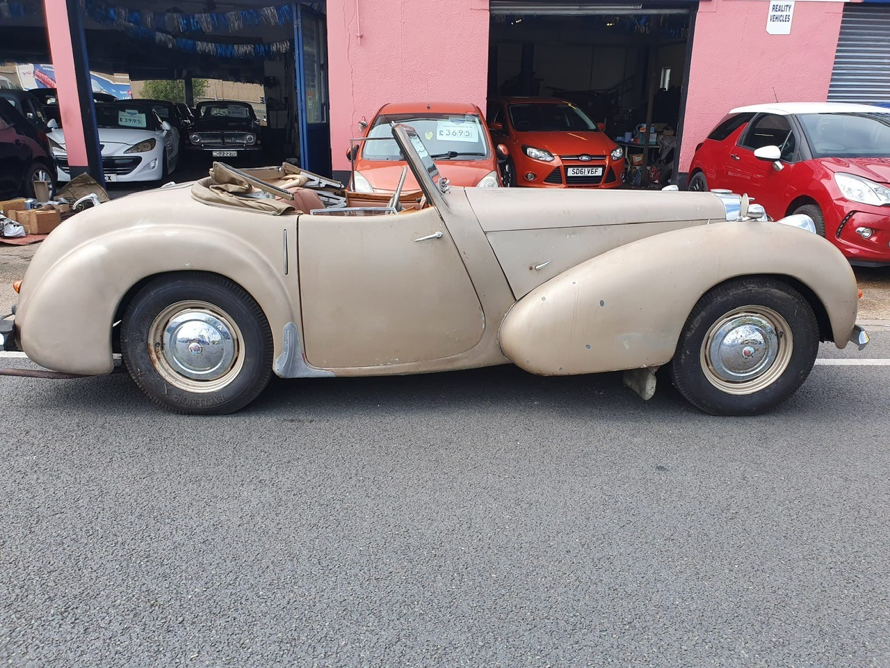 Used Triumph TR2 1949 for sale - 76453651: Photo 2