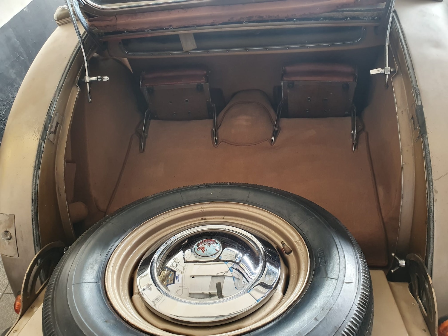 Used Triumph TR2 1949 for sale - 76453651: Photo 27