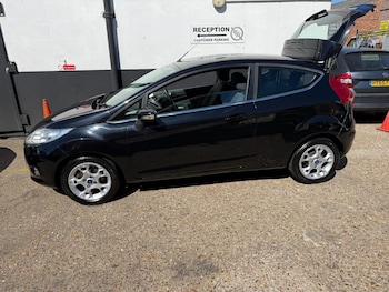 Used Ford Fiesta 2012 for sale - 78371789: Photo