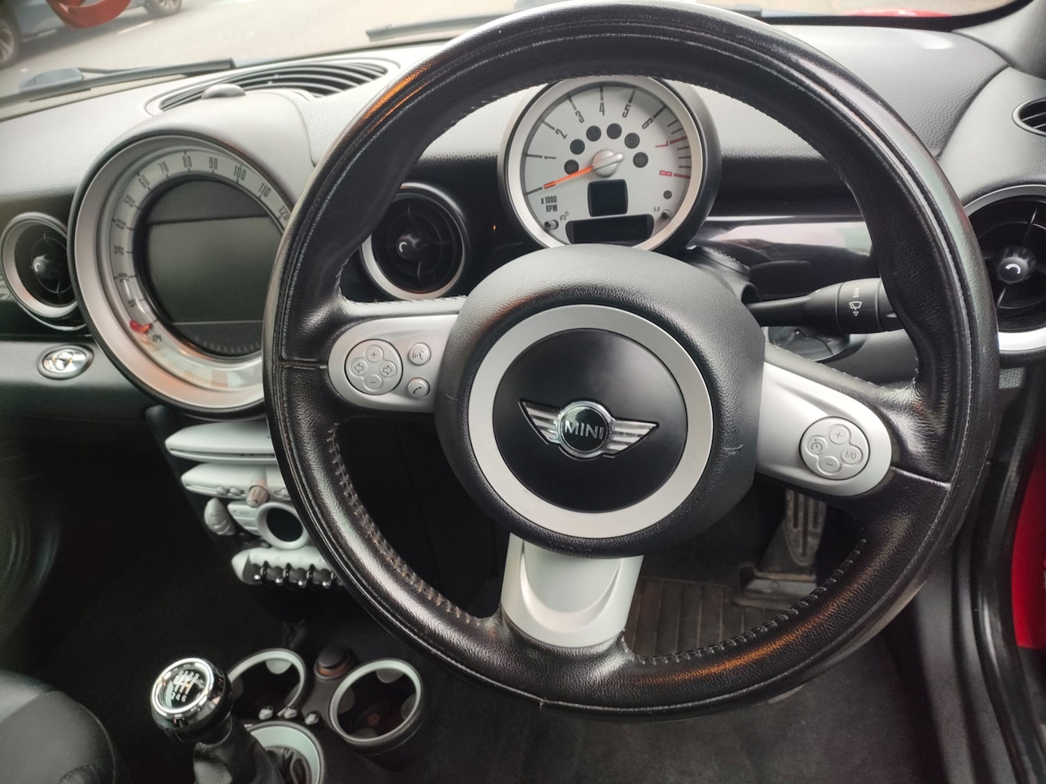 Used MINI Convertible 2010 for sale - 76453627: Photo 9