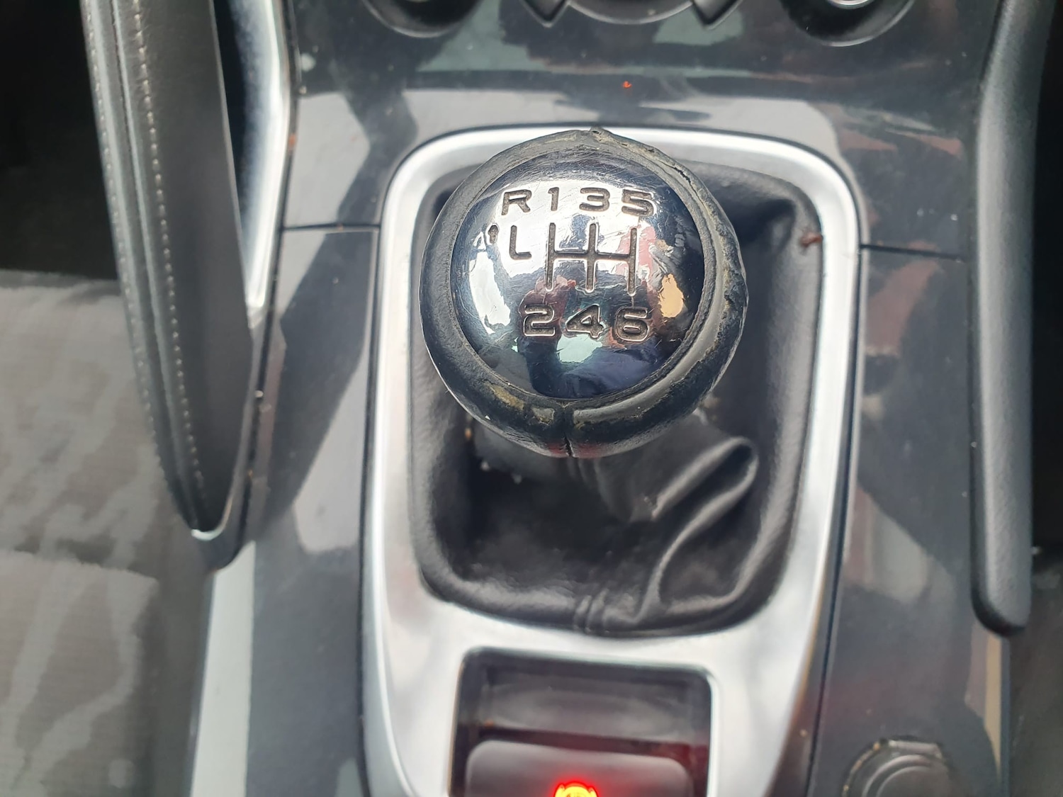 Used Peugeot 3008 2011 for sale - 76863032: Photo 16