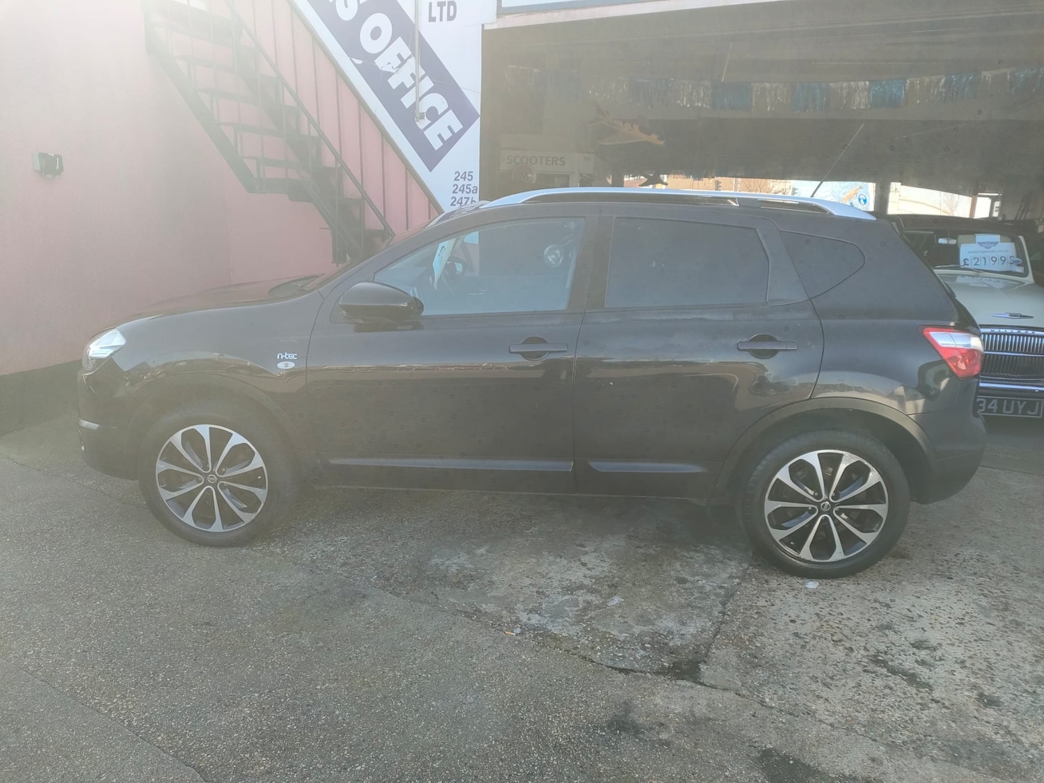 Used Nissan Qashqai 2011 for sale - 77935471: Photo 5